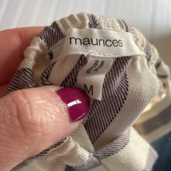 Maurices Jumpsuit Stripes Grey White Size M - Picture 8 of 8